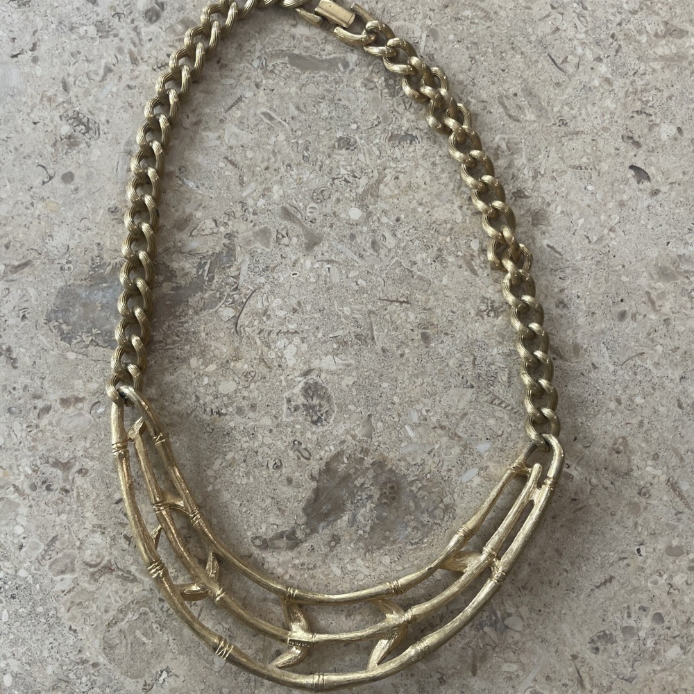 VINTAGE TRIFARI GOLD TONE BAMBOO LATTICE NECKLACE - Picture 4 of 7